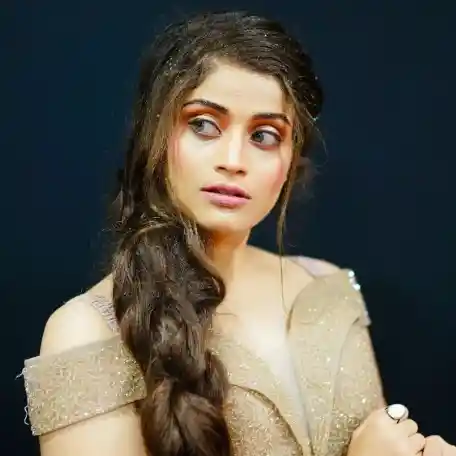 Sreoshi Chatterjee Photo